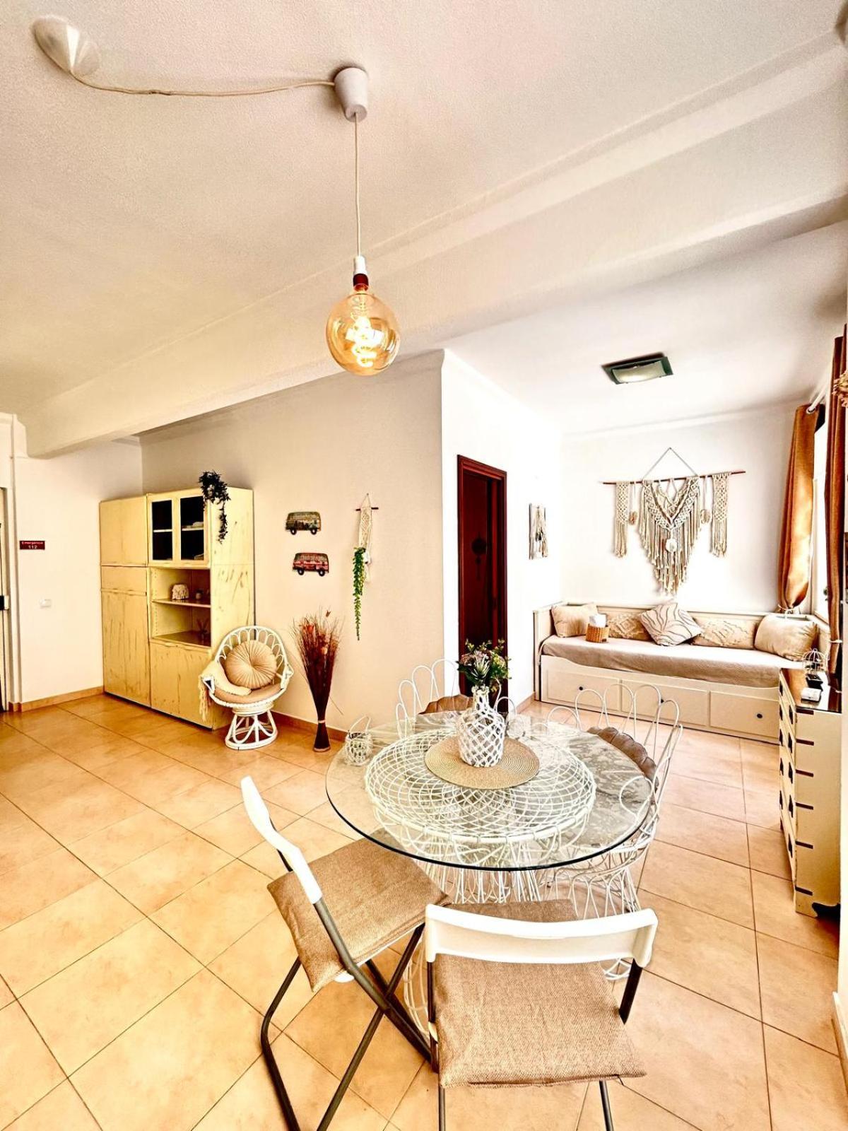 T1 Na 1 Linha Da Da Rocha Apartment